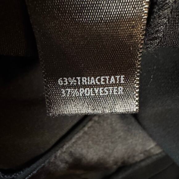 St. John Women's Size 6 Diana Straight Leg Crepe Marocain Black Pants Career - Picture 8 of 12